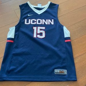 uconn basketball jersey